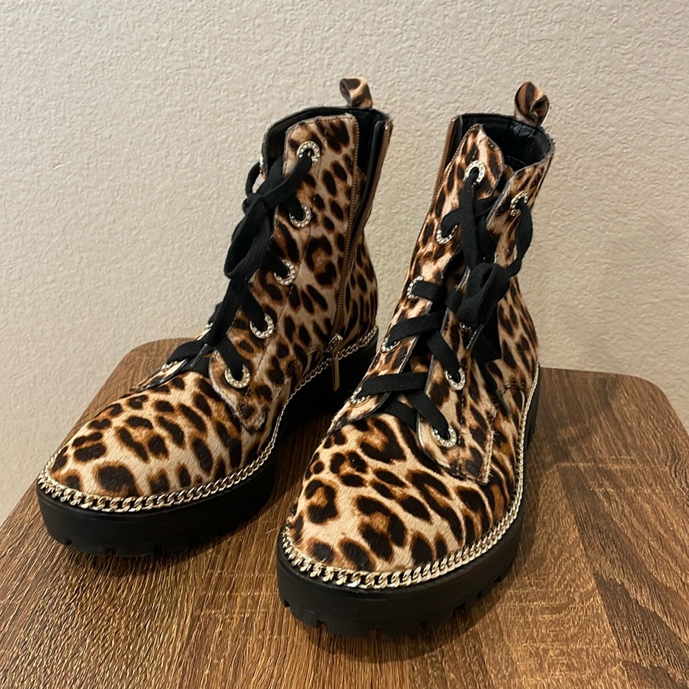 Gianni Bini Leopard Boots Size 10M